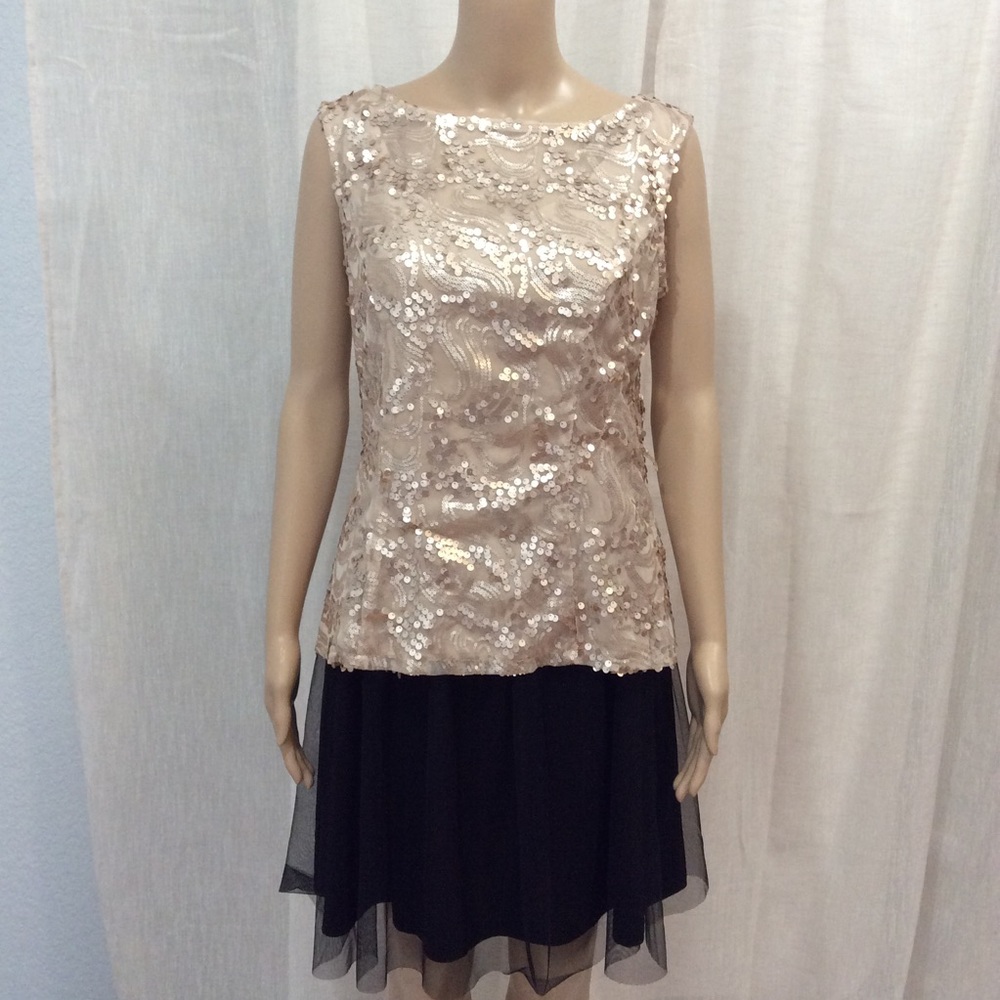 Gold sequin top NWT